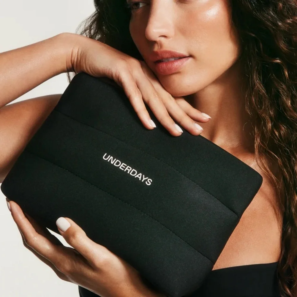 Underdays Scuba Black Pouch‎